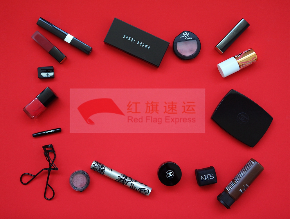 16554464058797.jpg 攝圖網(wǎng)_500567391_中國(guó)紅背景節(jié)日化妝品擺放(企業(yè)商用)_副本.jpg