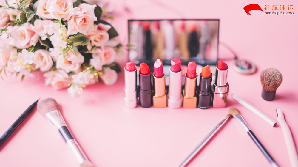 16577672056198.jpg 攝圖網(wǎng)_500498717_美妝口紅化妝品(企業(yè)商用)_副本.jpg