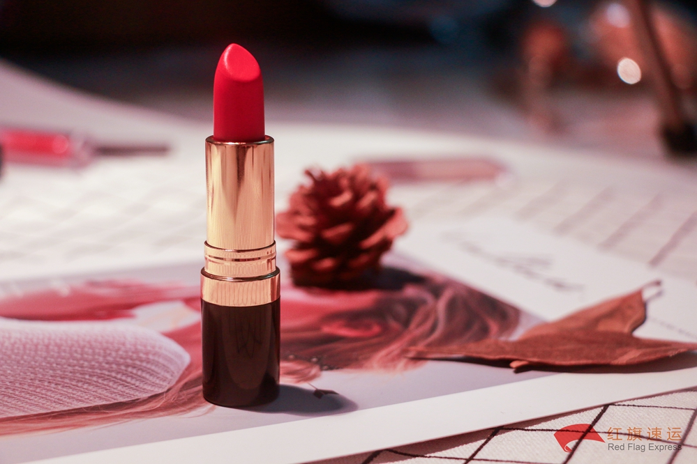 16577673976074.jpg 攝圖網(wǎng)_500617812_口紅(企業(yè)商用)_副本.jpg